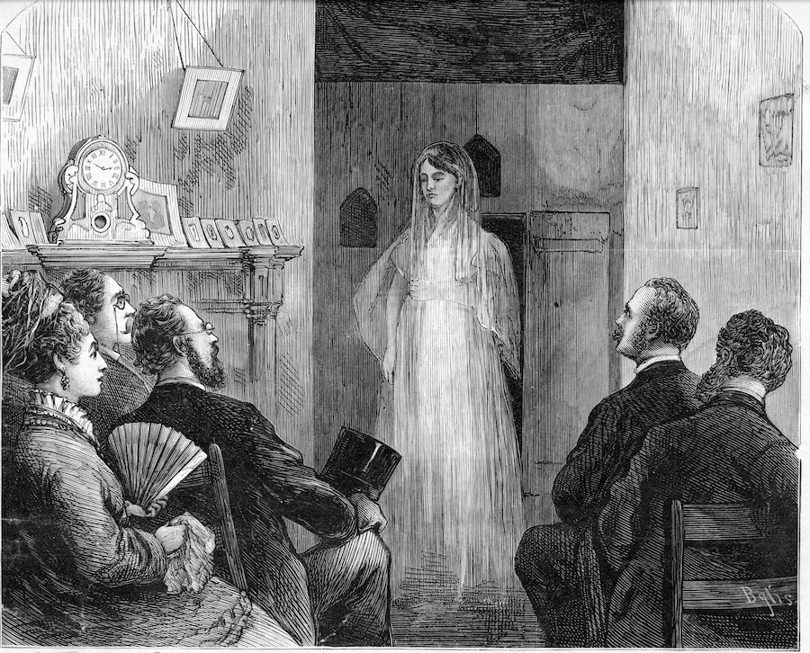 Ghosts in photographs 9
