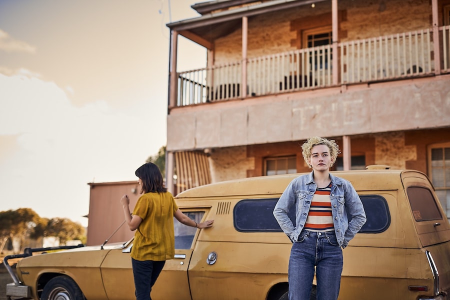 The Royal Hotel Kitty Green Julia Garner film 2023 0