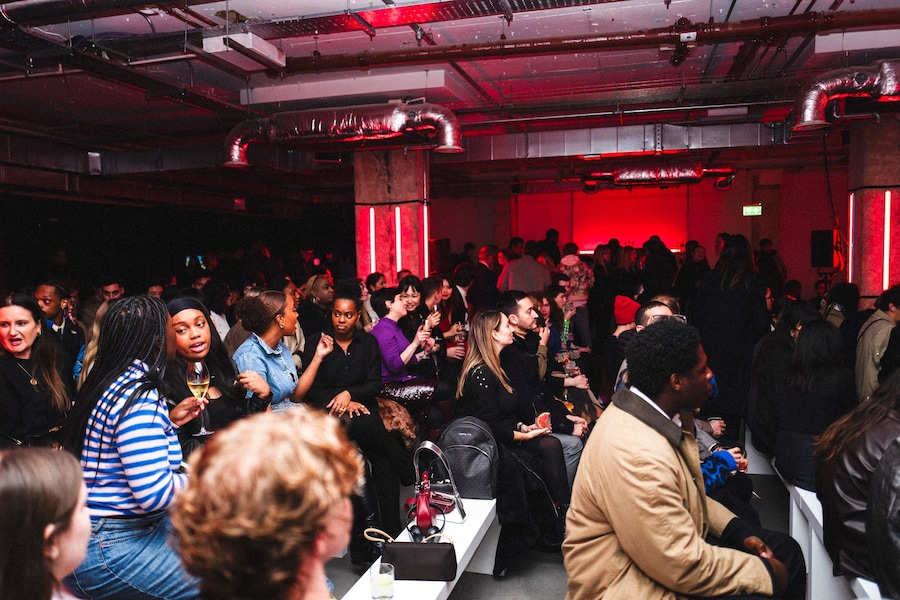 Gucci Cosmos Live 6