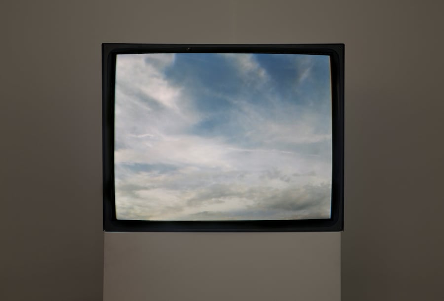 Yoko Ono: Music of the Mind (2024) 4
