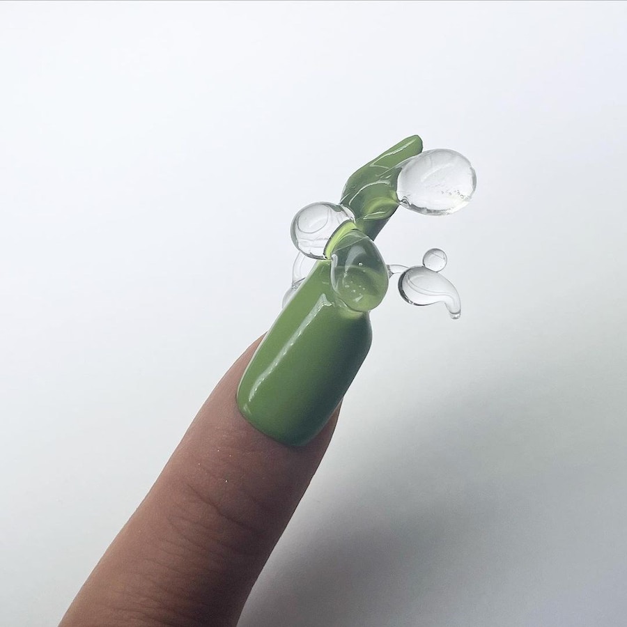 1. Soji Nails 5 25