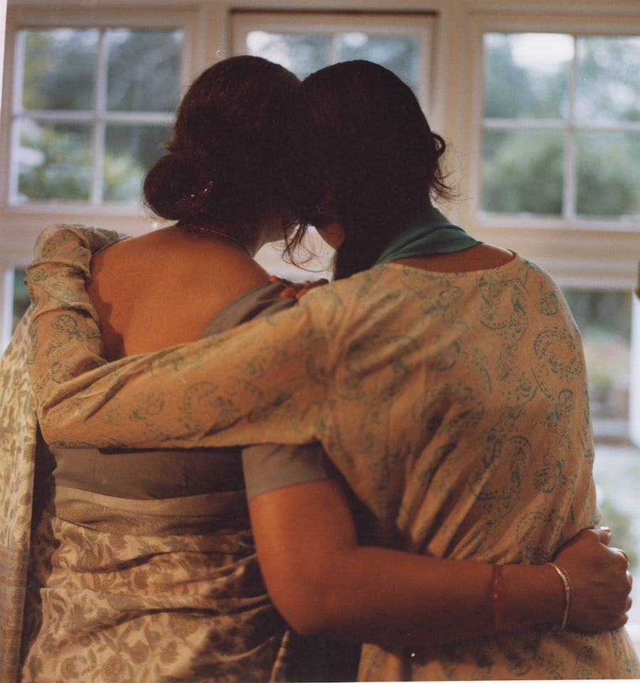 Simran Dhanu, Beyond Silāii Bunāii 1