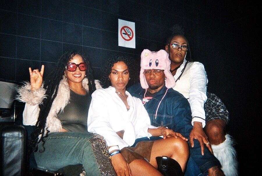2 LA CREOLE - MISSY DK-Mariana- Nui- Raeesha 33