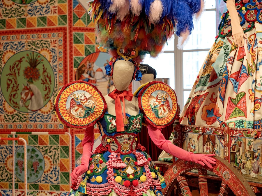 From the Heart to the Hands: Dolce&amp;Gabbana exhibition 1