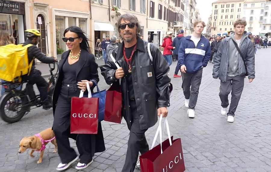 Pierpaolo Piccioli just ran through a Gucci store like the Tomb Raider ...