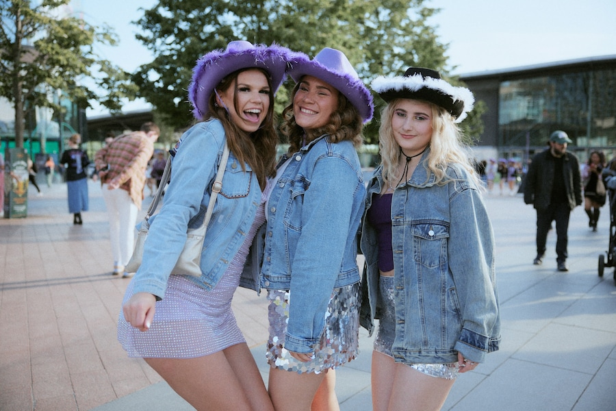 Olivia Rodrigo Guts Tour O2 London Street Style 1