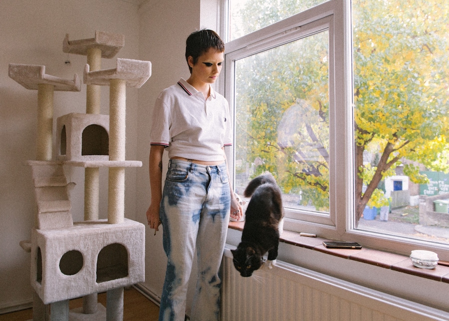 Jeanie Jean Not Dead 8