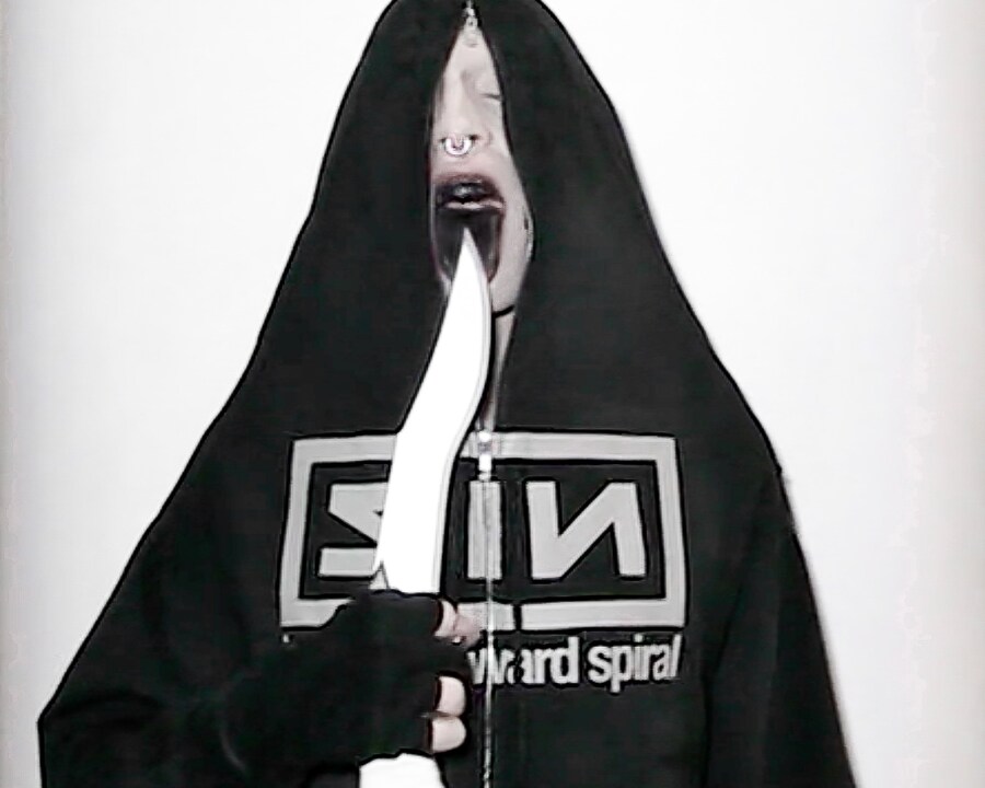 The Modern Goth beauty looks 11