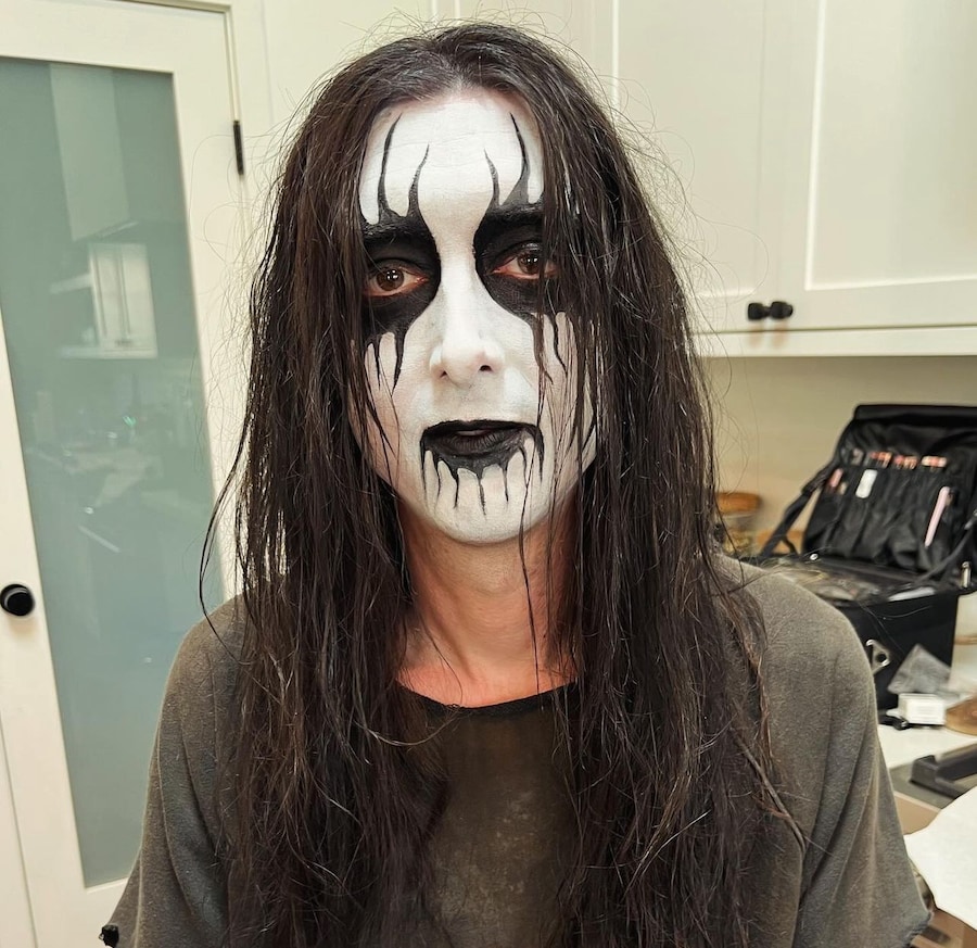 The Modern Goth beauty looks 22