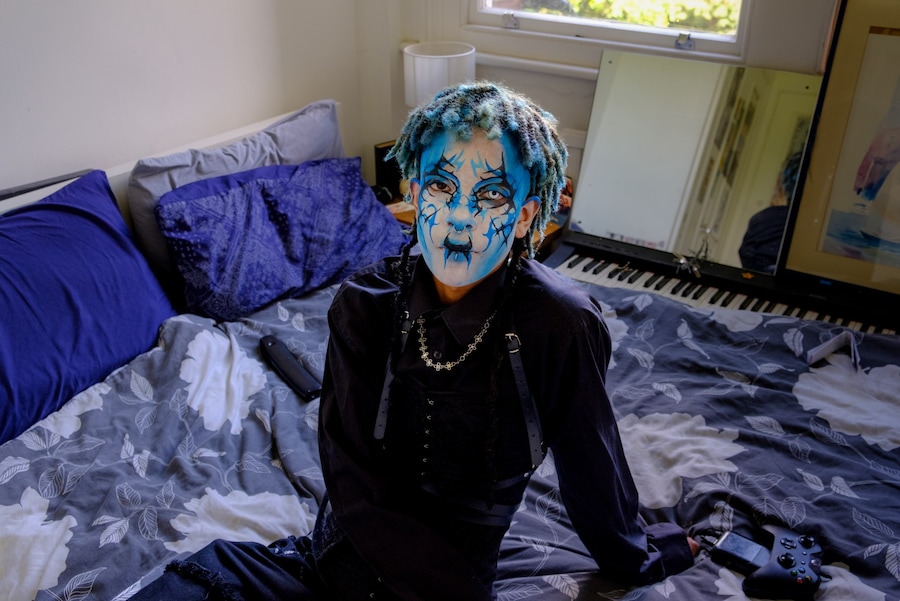 Goths at home Isabella Fowden subculture photography 23
