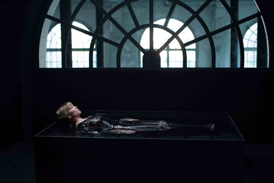 The Beast film 2024 Lea Seydoux George MacKay Bertrand Bonel 6