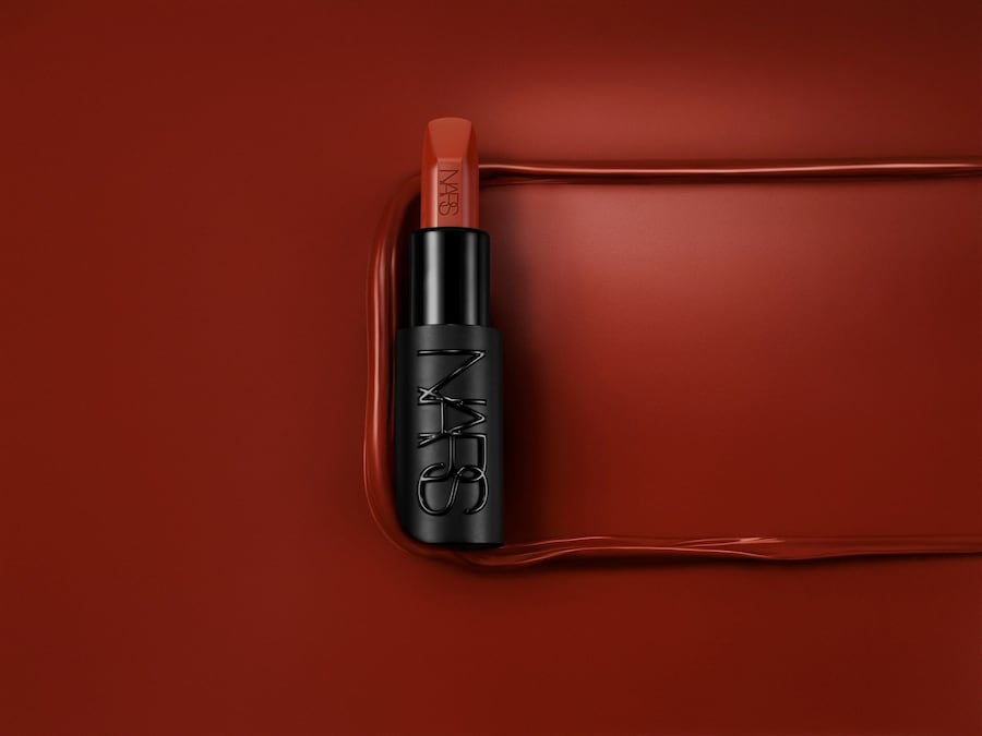 NARS_FA24_ExplicitLipstick_StylizedPhoto_Shot1_Her 3