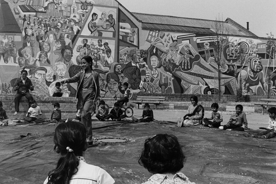 I Am Who I Am Now: Selections from the Bengali Photo Archive 13