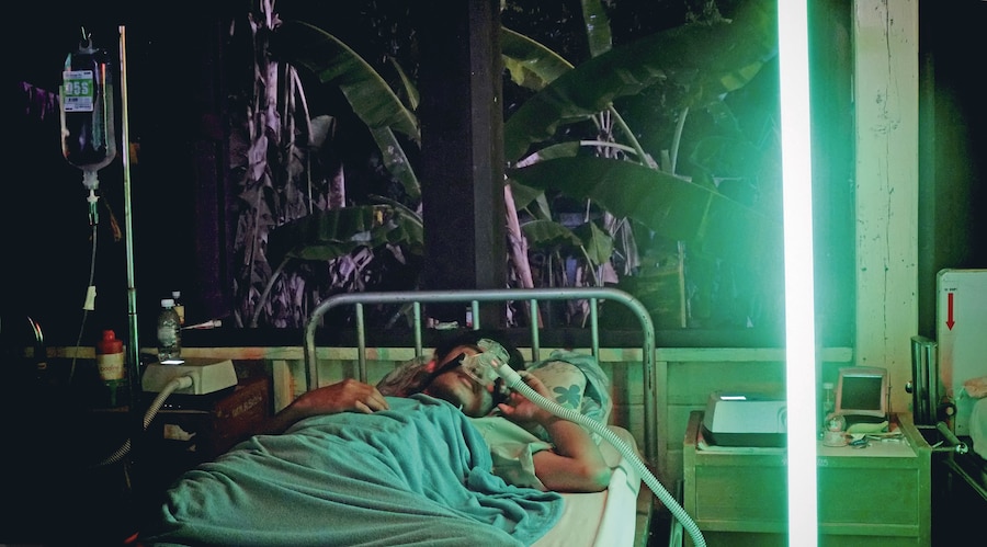 Apichatpong Weerasethakul, Cemetery of Splendour 26