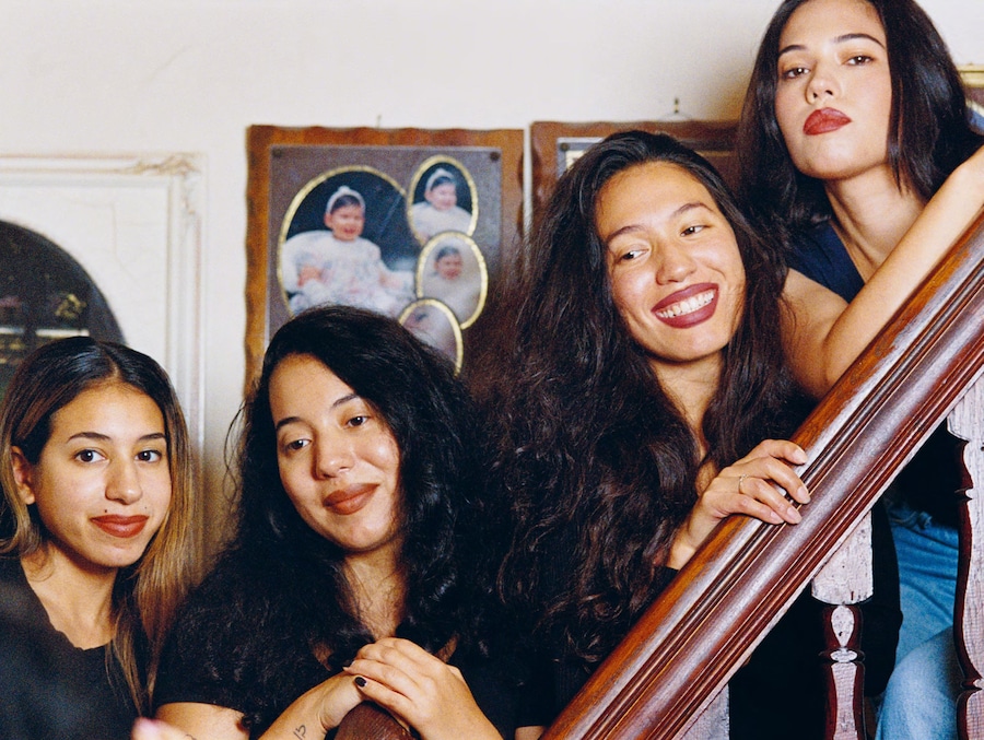 Brianna Capozzi, Sisters (2024) 13