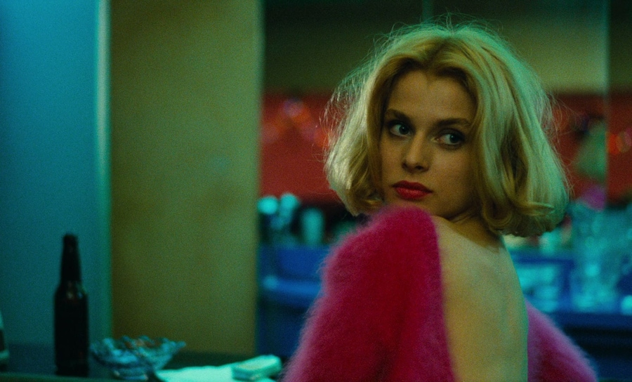 The enduring appeal of the bob haircut from Paris, Texas 1