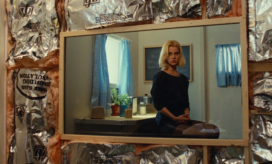 The enduring appeal of the bob haircut from Paris, Texas 7