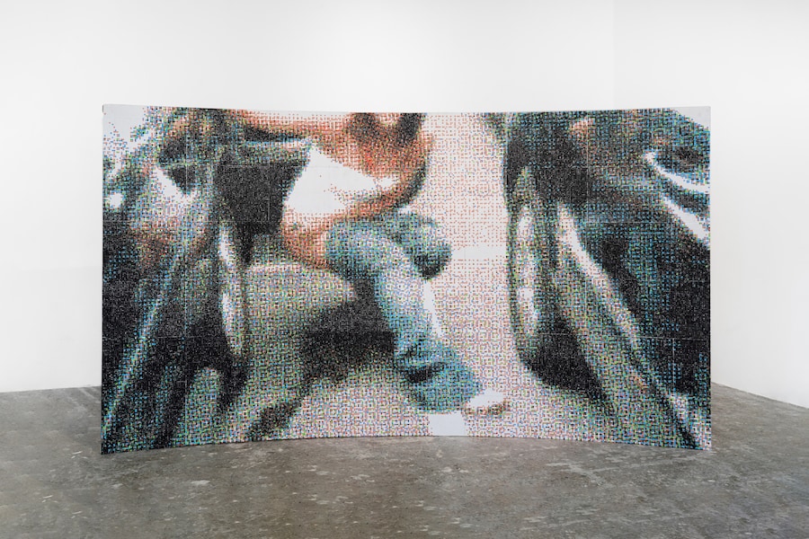 Lily Bunney, girls peeing on cars (2024) 10