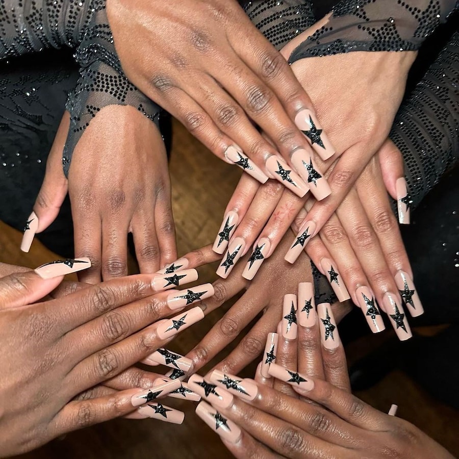 Community: Naomi Yasuda nail artist 2