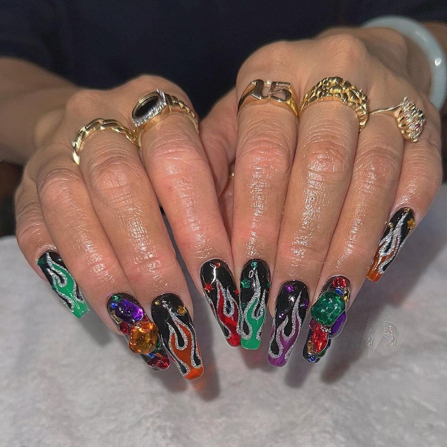 Community: Naomi Yasuda nail artist 4