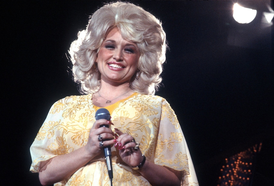 In pictures: the beauty evolution of Dolly Parton 5