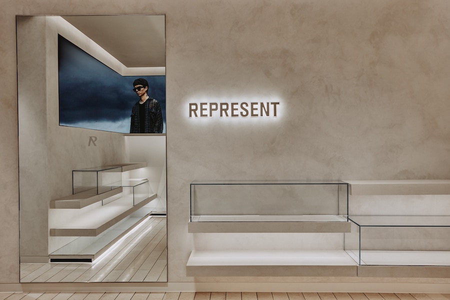 Represent Manchester - Portrait - Landscape - Grou 16