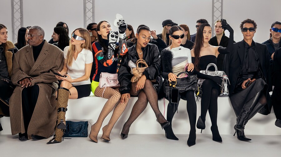 BALENCIAGA LE CITY BAG CAMPAIGN Lauren Greenfield 0