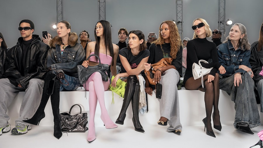 BALENCIAGA LE CITY BAG CAMPAIGN Lauren Greenfield 1