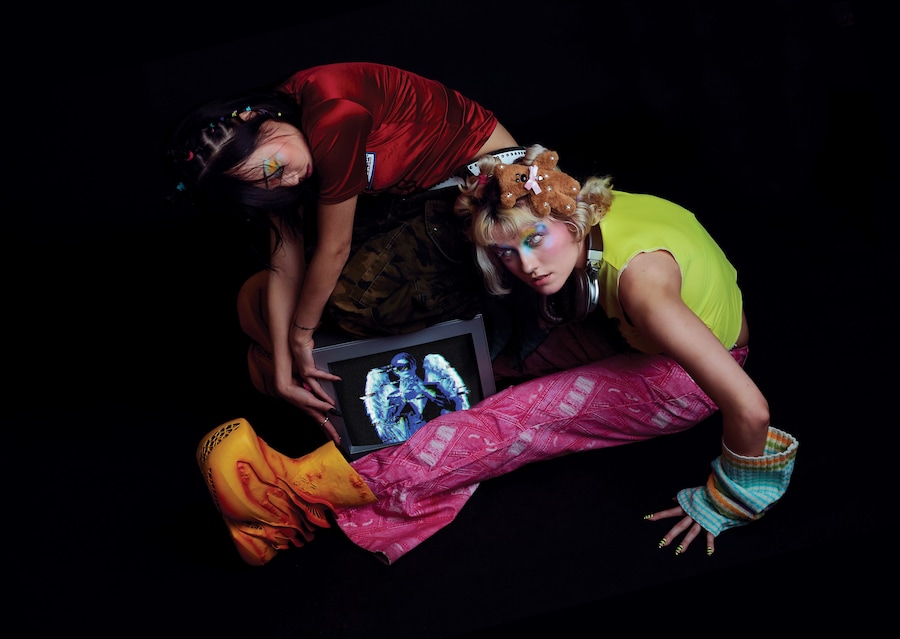 the_romanticism_of_y2k_32 24