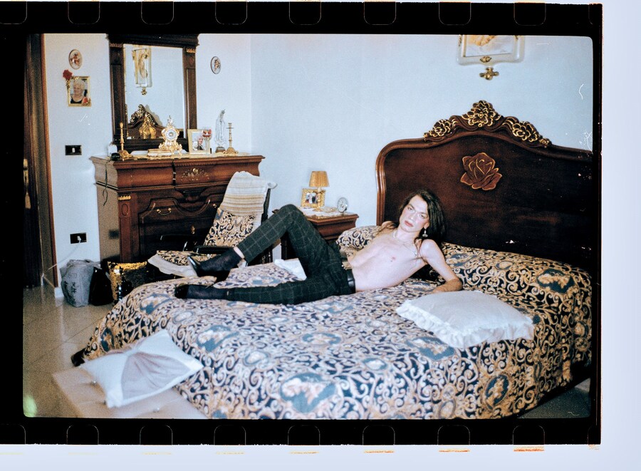 Holy Sci&#242; napoli naples youth culture 0