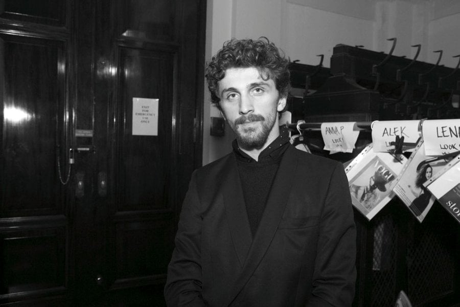 Image 0
