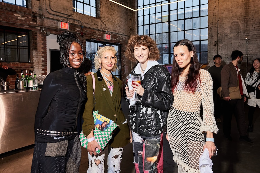 Dazed Archive Live 0