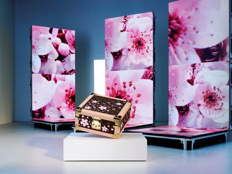 Louis Vuitton x Takashi Murakami Cherry Blossom 5