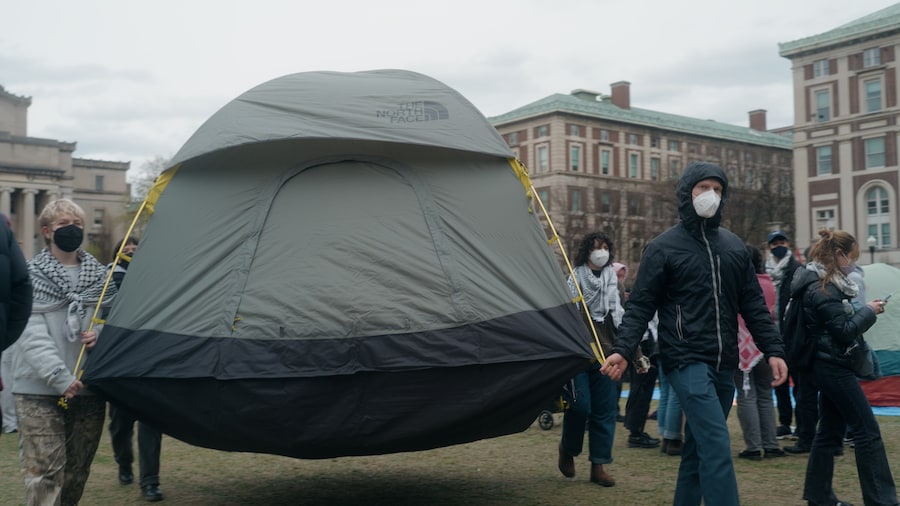 Moving tent 3