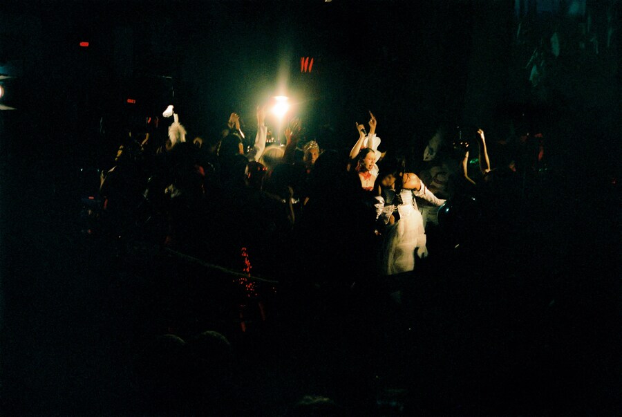 THE MONSTER BALL 12