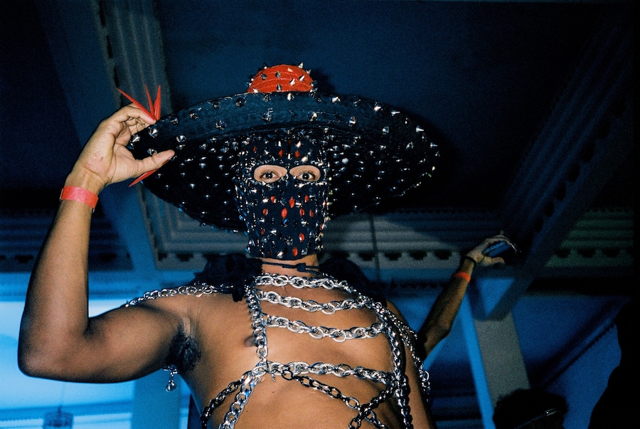 THE MONSTER BALL 16