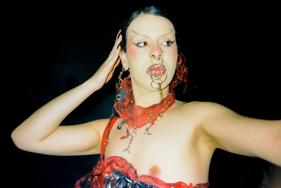 THE MONSTER BALL 21