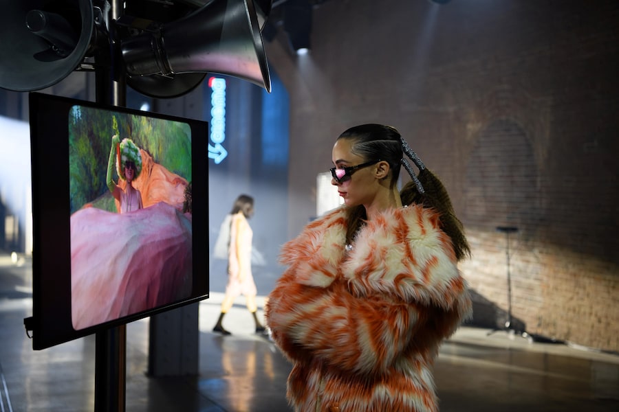 Miu Miu, Tales &amp; Tellers 22