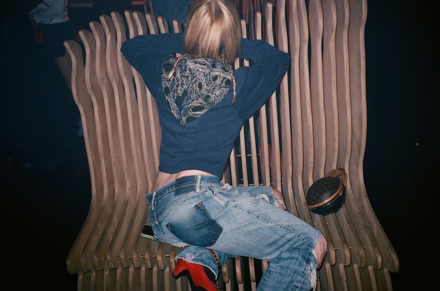 10 Robin Sparkes by Amy James 8