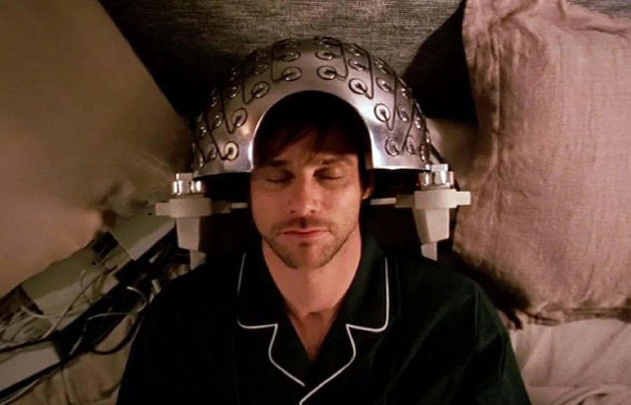 Eternal Sunshine of the Spotless Mind (2004) 3