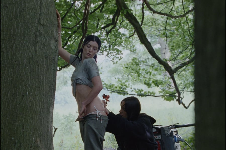 Lorde Hammer video - tattoo scene 13