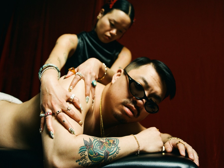 Jianbo - press photo 1