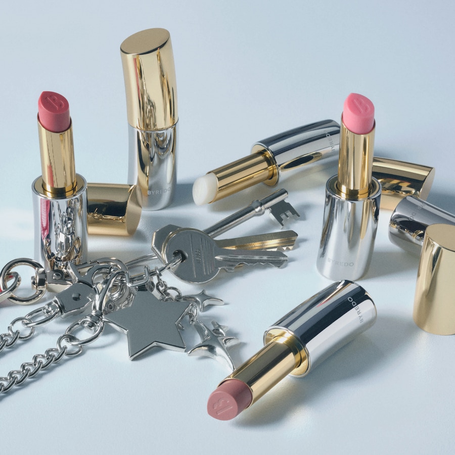 Byredo-LipBalm25-Still-Life-Image3-Press-Unbranded 13