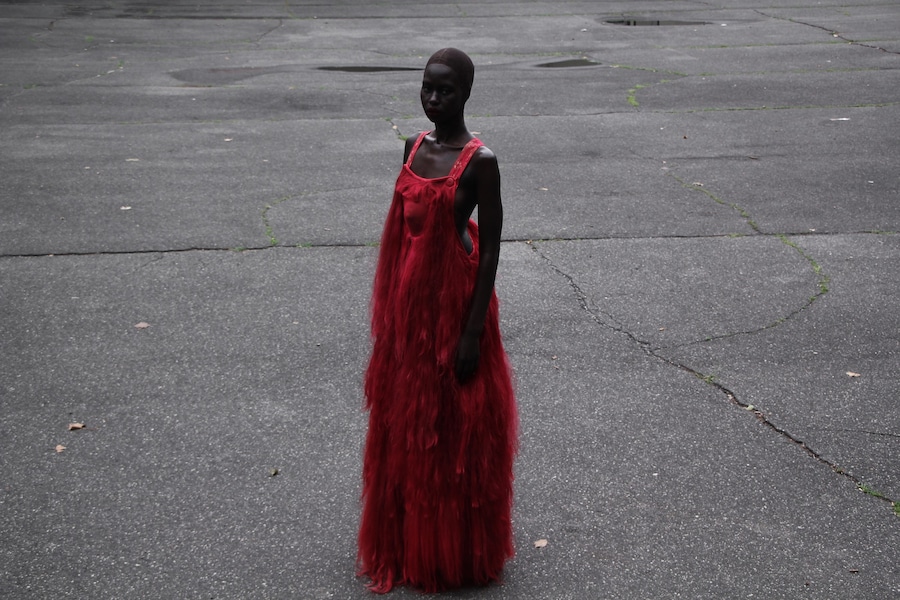 Charlie Le Mindu Rouge Collection Aweng Chuol 11