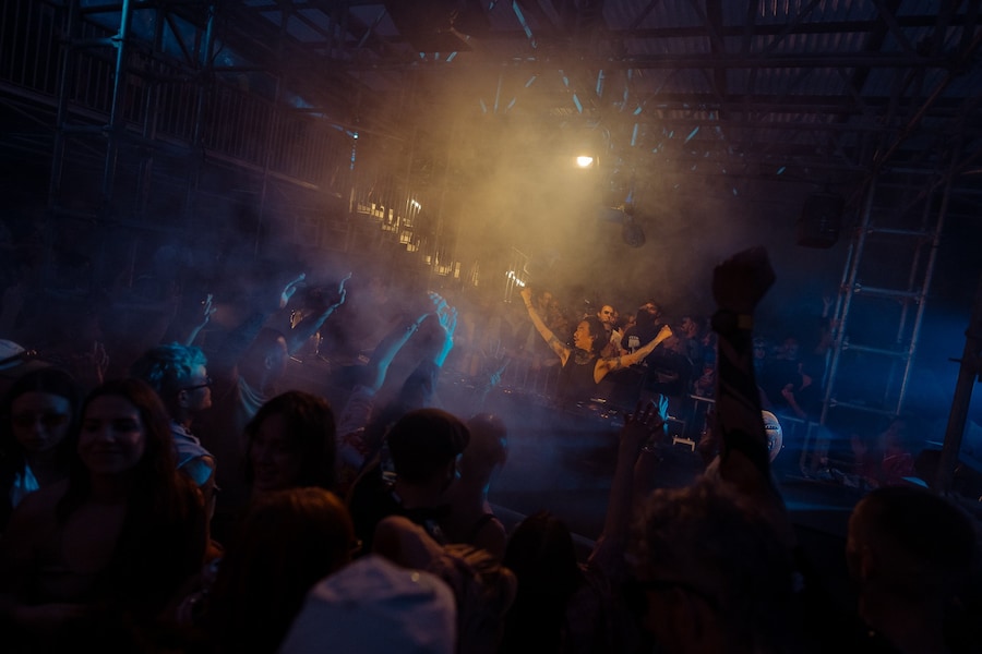 DMF25 - Friday - Atmosphere - Stef van Oosterhout- 10