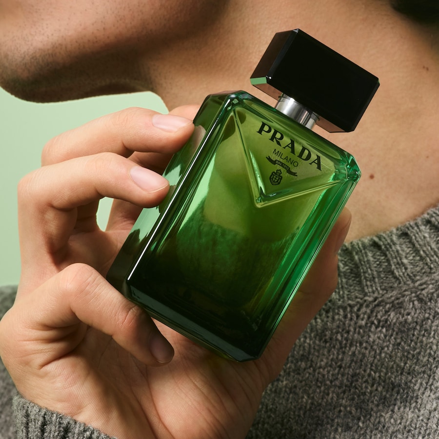 Prada_25_Prototype_EDP_100ML_Still Life_Bottle in 4