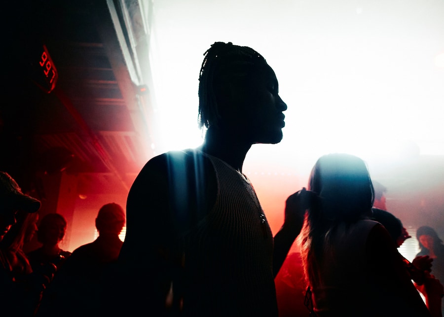 Julien Tell, .TAG 32