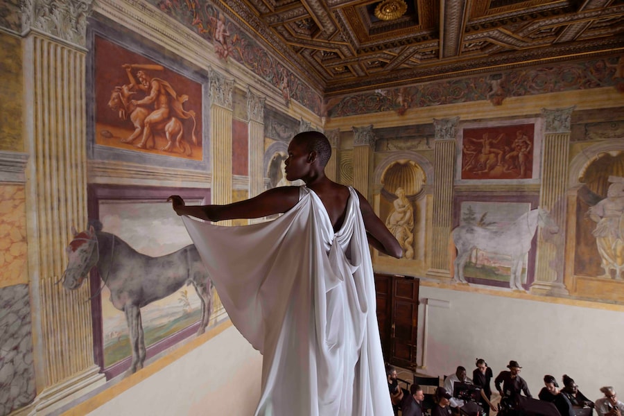  Isaac Julien, All That Changes You. Metamorphosis, Mantua 7