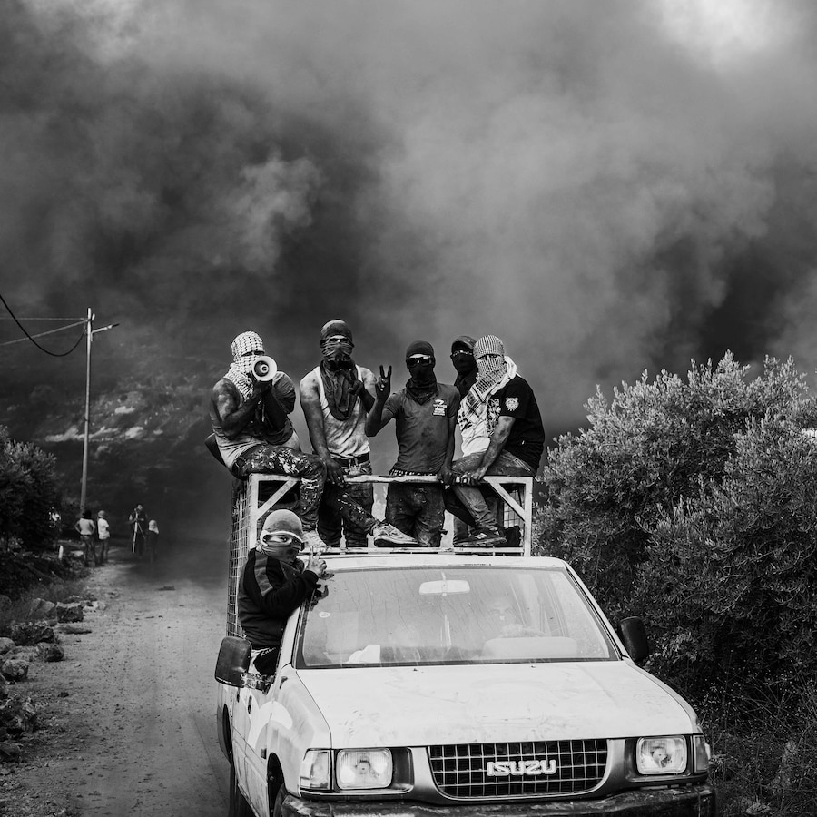 Youth Print Sale, Magnum and Aperture 19
