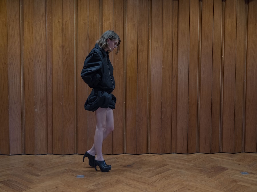 Sia Arnika AW25 campaign 17